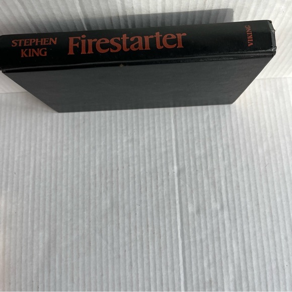 1980 Stephen King ‘Fire Starter’ - Picture 7 of 8